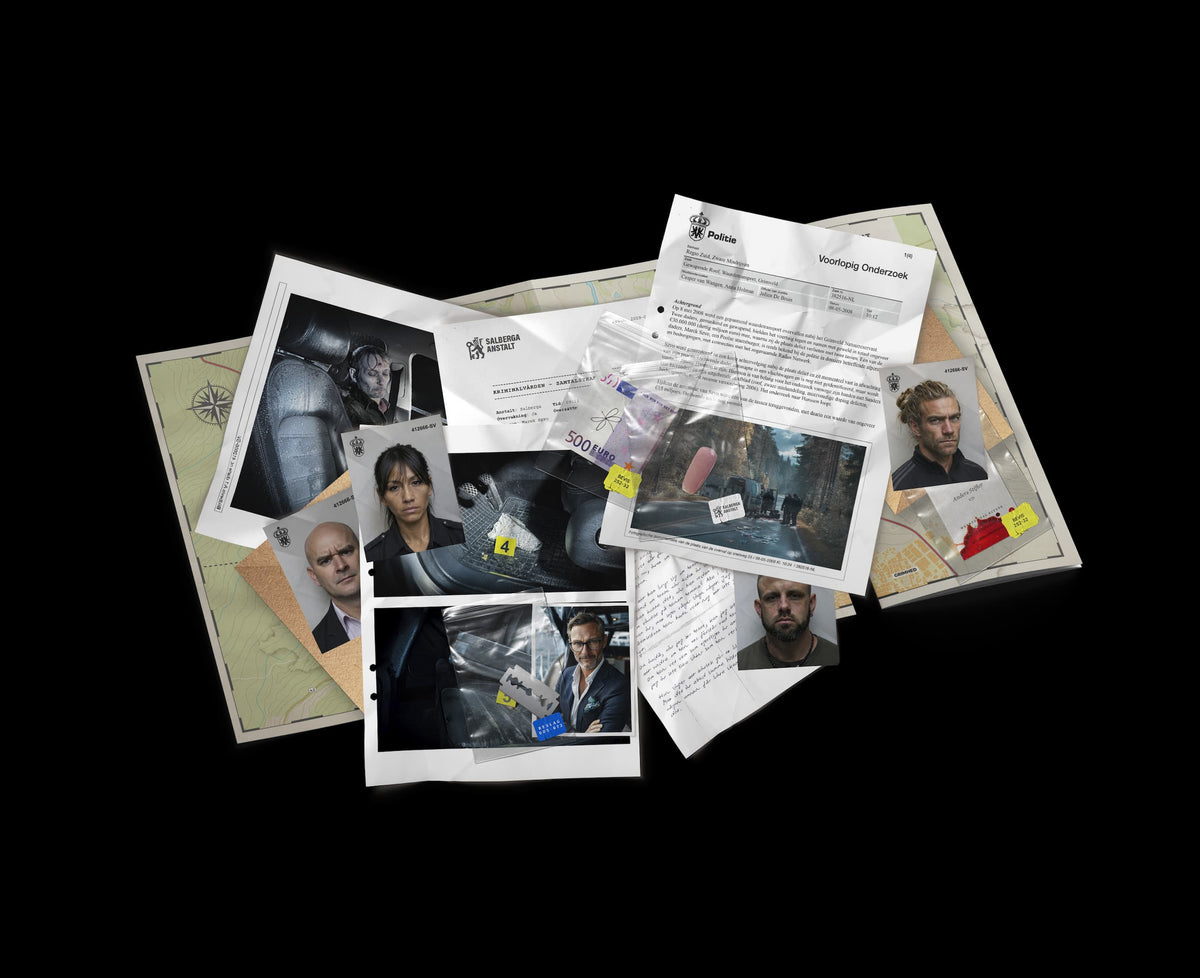 Spelmateriaal van Arkiv by Unsolved met documenten, een kaart, foto's en bewijsmateriaal.